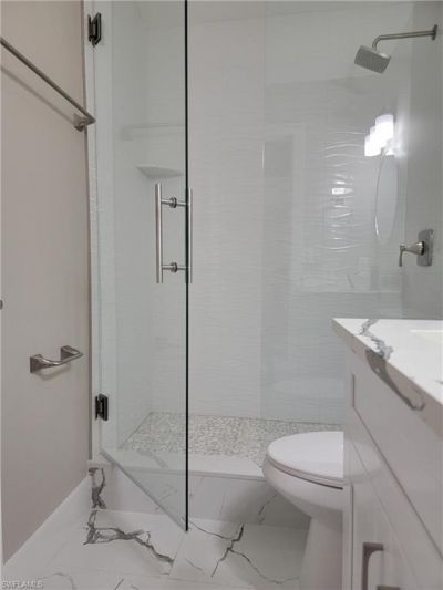 709 Landover Cir, Unit 203, Naples, FL 34104 Photo
