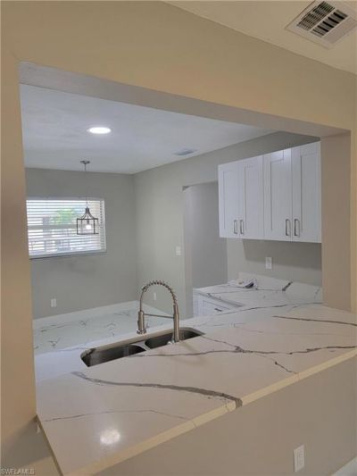 709 Landover Cir, Unit 203, Naples, FL 34104 Photo