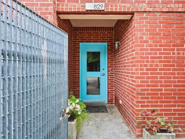 829 W Daggett Avenue, Unit H, Fort Worth, TX 76104