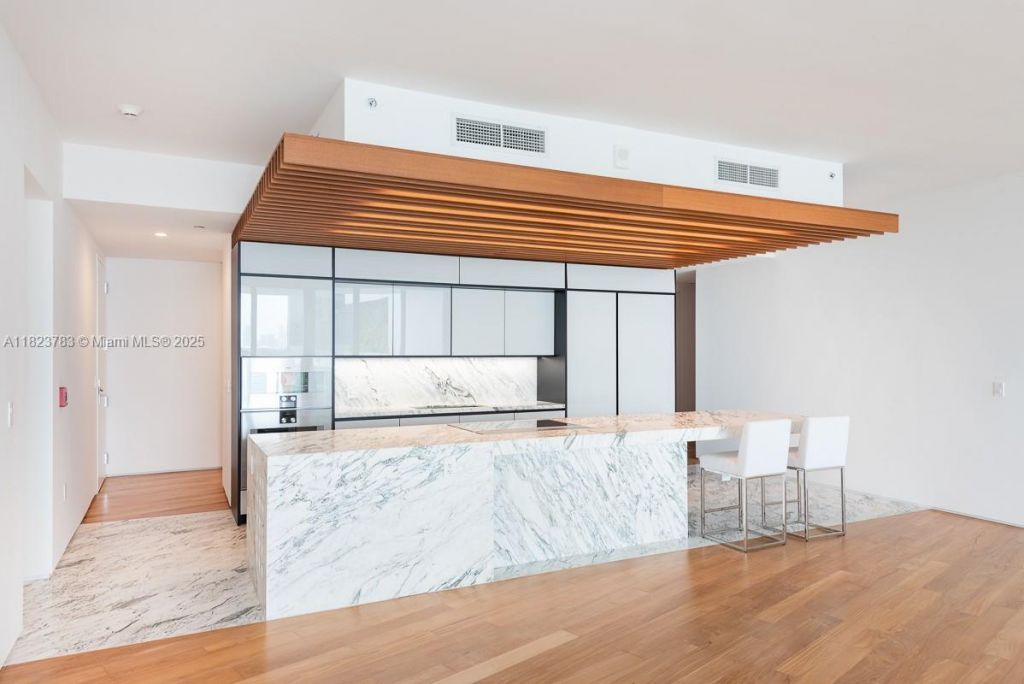 1300 Monad Ter, Unit 9D, Miami Beach, FL 33139 Photo