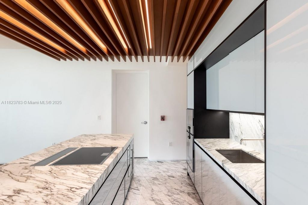 1300 Monad Ter, Unit 9D, Miami Beach, FL 33139 Photo