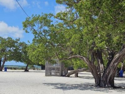 220 W Indies Road, Tavernier, FL 33070 Photo