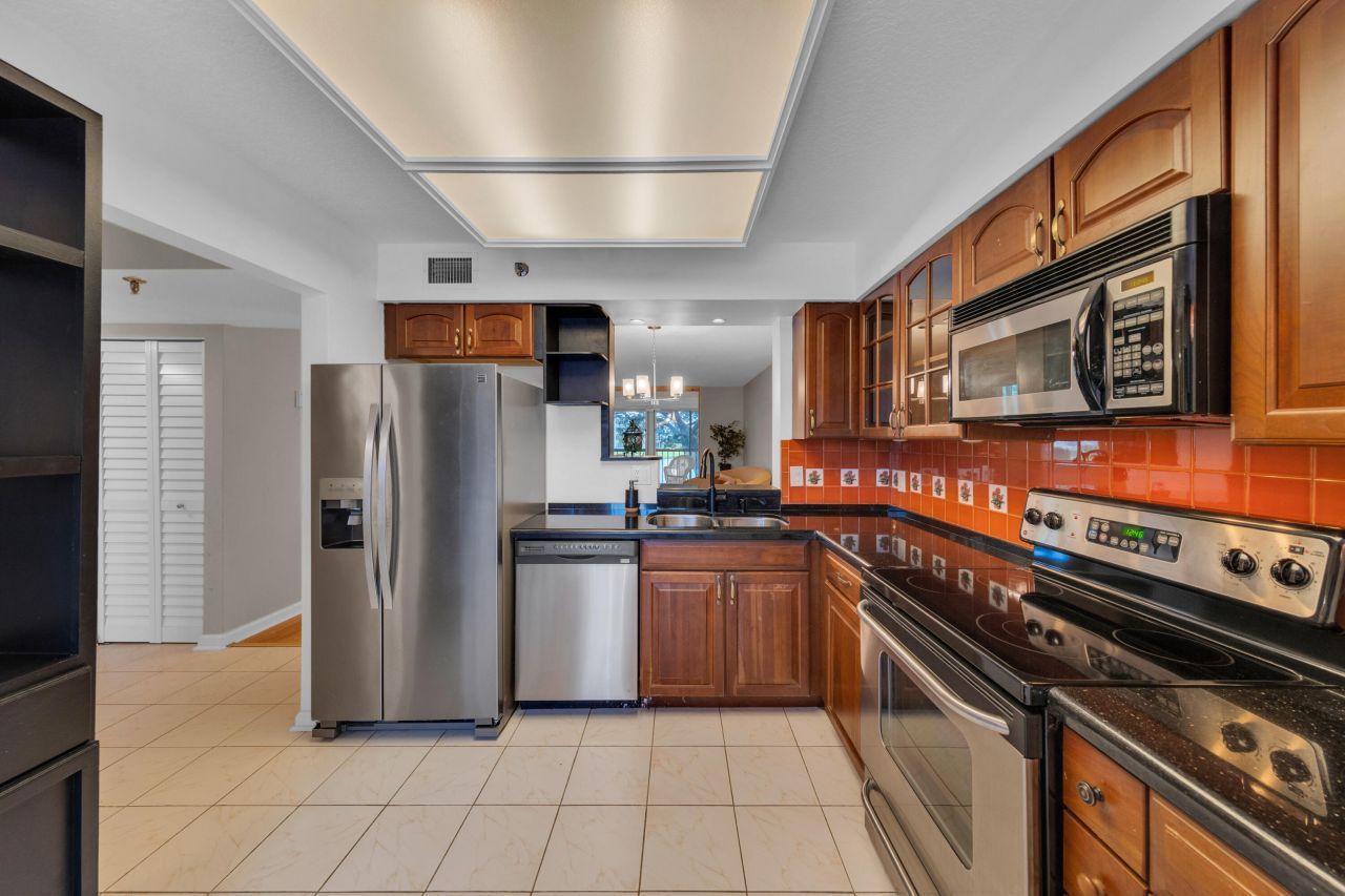 14623 Bonaire Boulevard, Unit 203, Delray Beach, FL 33446 Photo