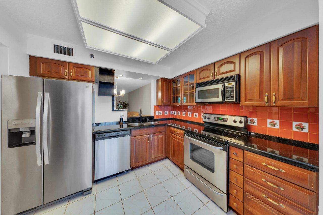 14623 Bonaire Boulevard, Unit 203, Delray Beach, FL 33446 Photo