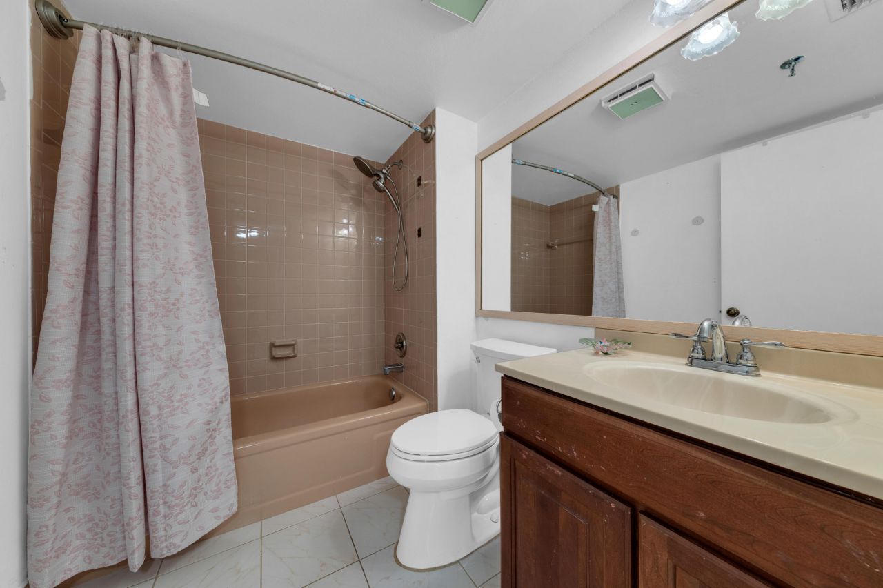 14623 Bonaire Boulevard, Unit 203, Delray Beach, FL 33446 Photo