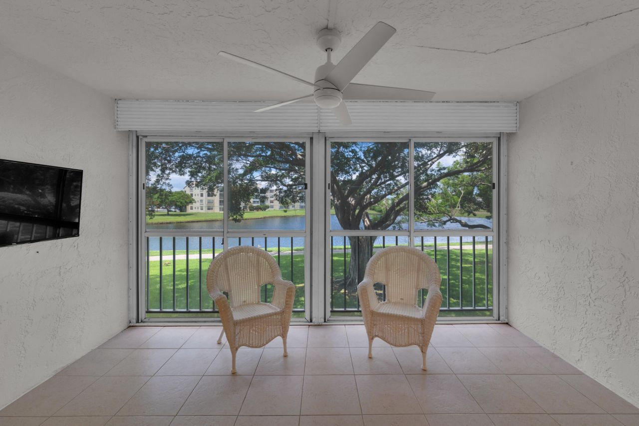 14623 Bonaire Boulevard, Unit 203, Delray Beach, FL 33446 Photo