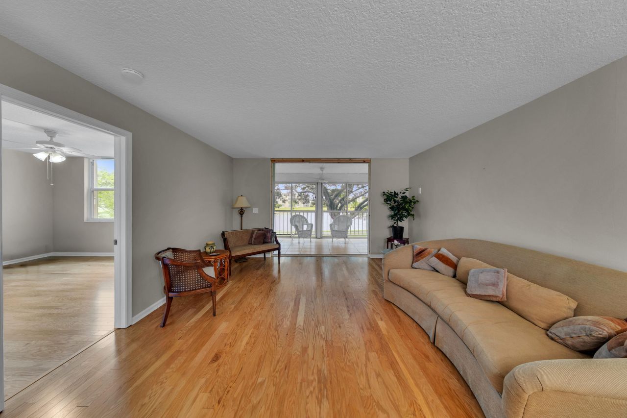 14623 Bonaire Boulevard, Unit 203, Delray Beach, FL 33446 Photo