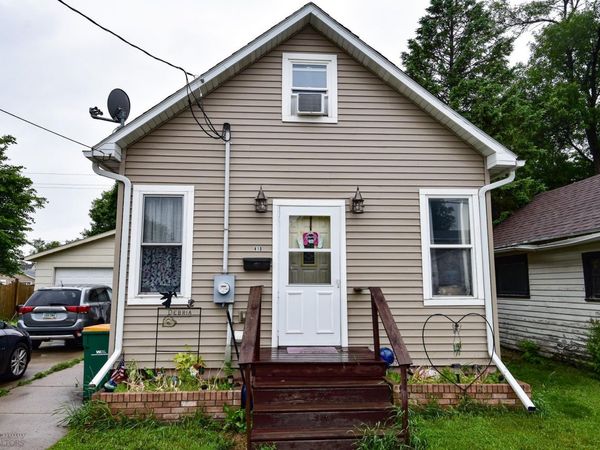 410 9 1/2 Street N, Wahpeton, ND 58075