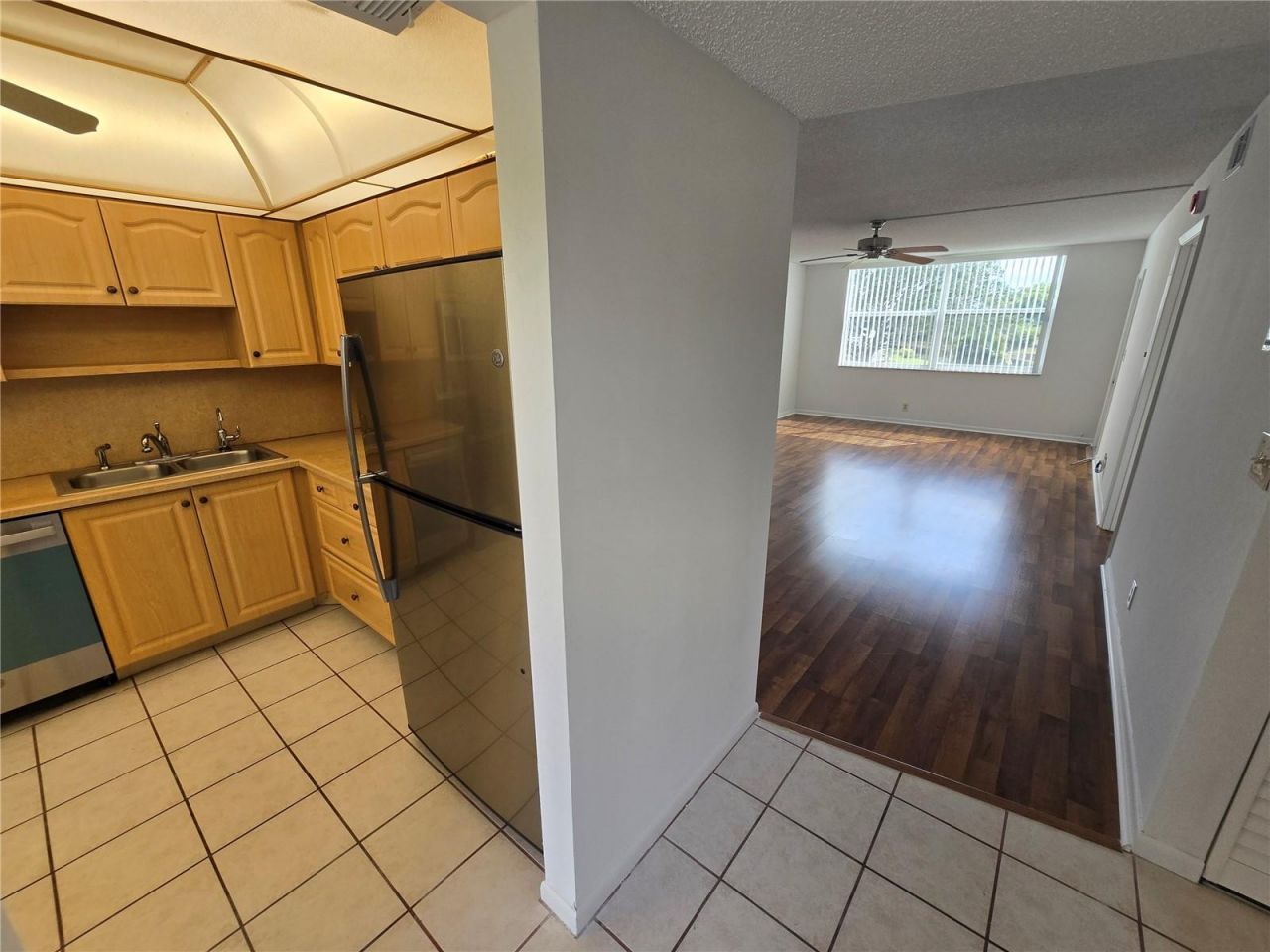 6890 Royal Palm Boulevard, Unit 211H, Margate, FL 33063 Photo