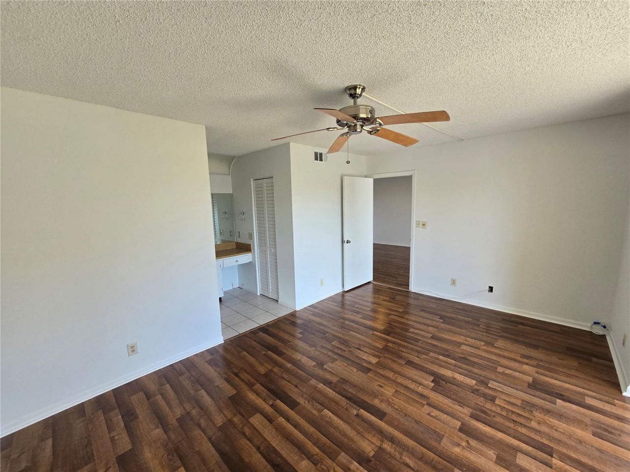 6890 Royal Palm Boulevard, Unit 211H, Margate, FL 33063 Photo
