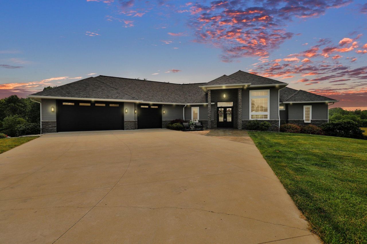 7074 S Ainger Road, Olivet, MI 49076 Main Photo