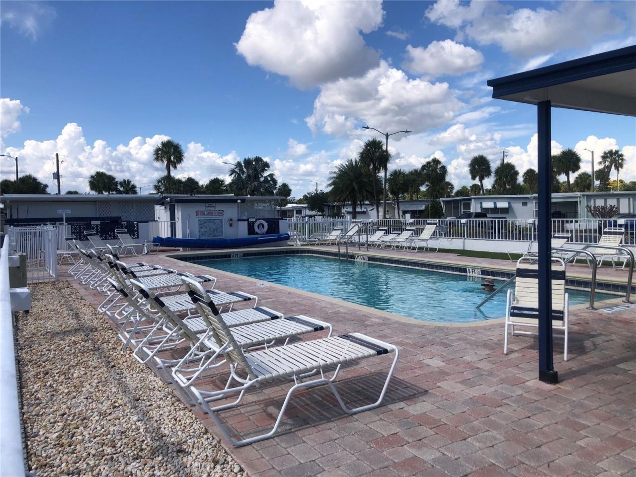 4851 W Gandy Boulevard, Unit B2L10, Tampa, FL 33611 Photo
