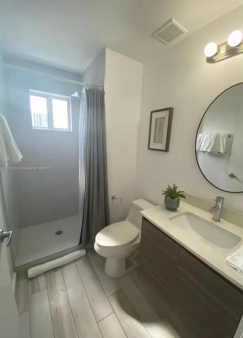 481 NE 29th St, Unit 706, Miami, FL 33137 Photo