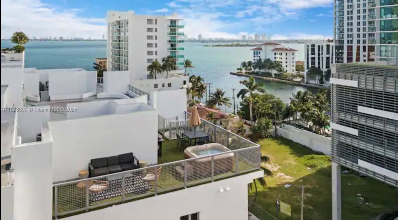 481 NE 29th St, Unit 706, Miami, FL 33137 Photo