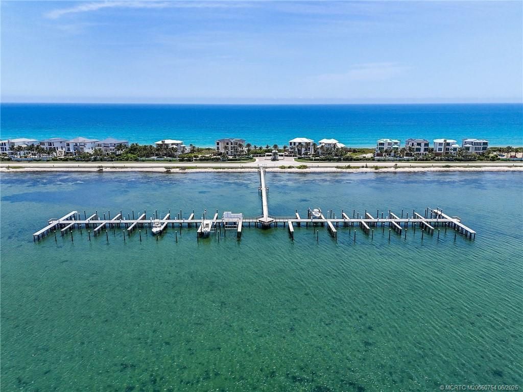 8128 S Ocean Drive, Jensen Beach, FL 34957 Photo