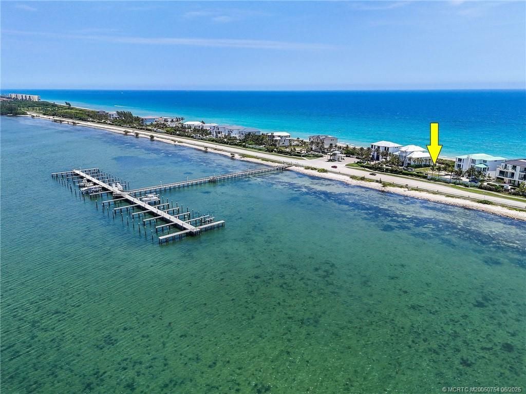 8128 S Ocean Drive, Jensen Beach, FL 34957 Photo