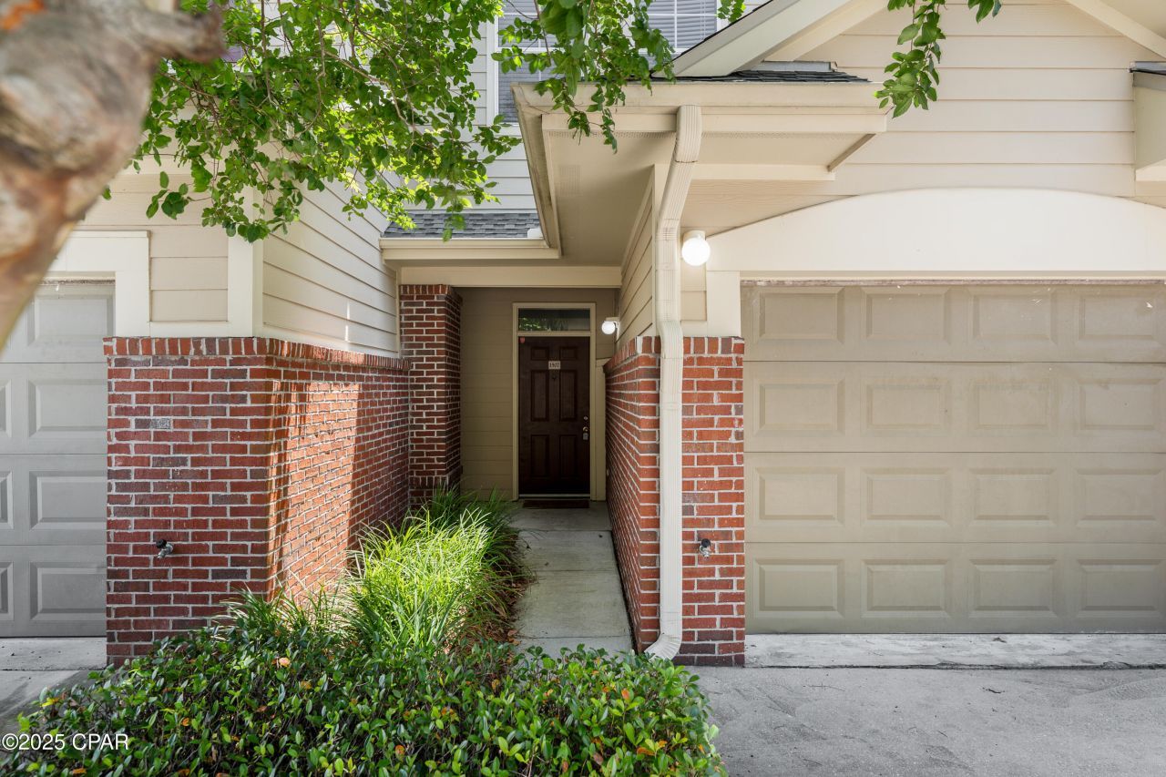 1507 Baldwin Rowe Circle, Panama City, FL 32405 Main Photo