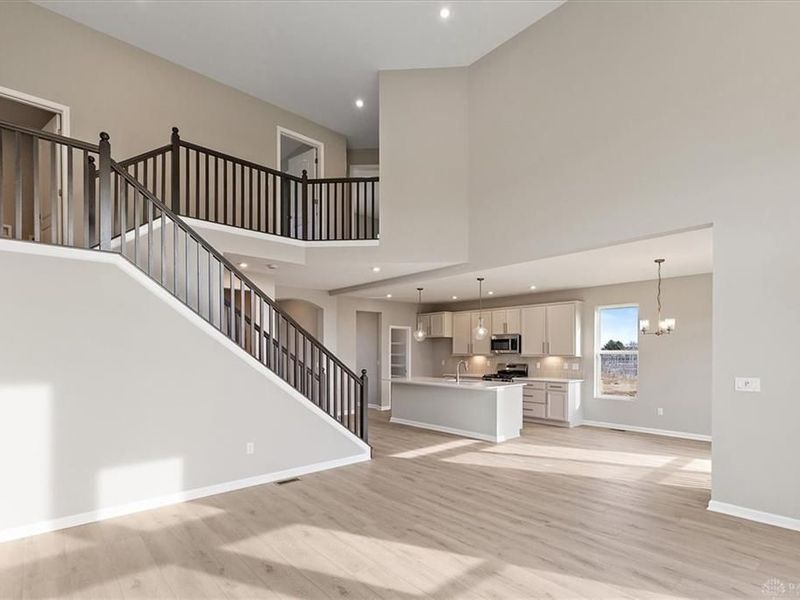 2587 Golden Leaf Drive, Beavercreek, OH 45431 Photo 10