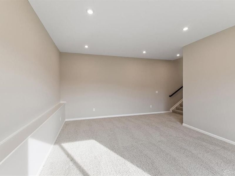 2587 Golden Leaf Drive, Beavercreek, OH 45431 Photo 14