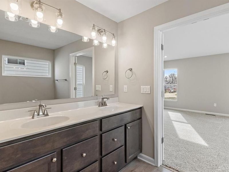 2587 Golden Leaf Drive, Beavercreek, OH 45431 Photo 21