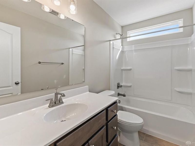 2587 Golden Leaf Drive, Beavercreek, OH 45431 Photo 27