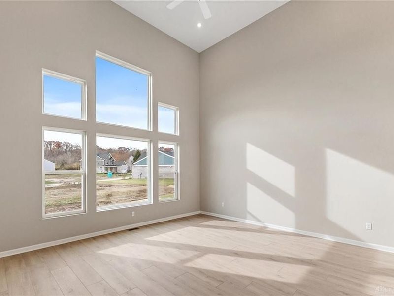 2587 Golden Leaf Drive, Beavercreek, OH 45431 Photo 9