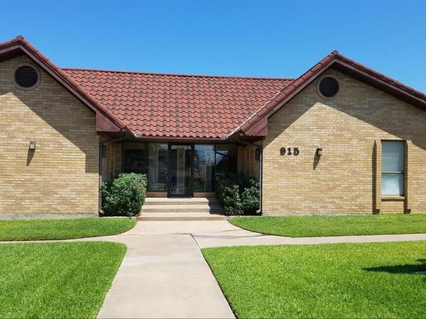 915 E Hubbard Street, Mineral Wells, TX 76067