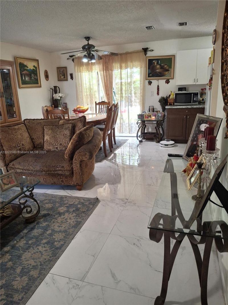 15724 SW 304th Ter, Homestead, FL 33033 Photo