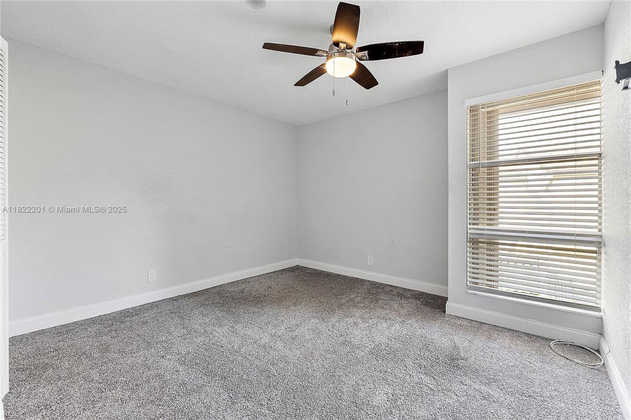 8239 NW 8th St, Unit 3, Plantation, FL 33324 Photo