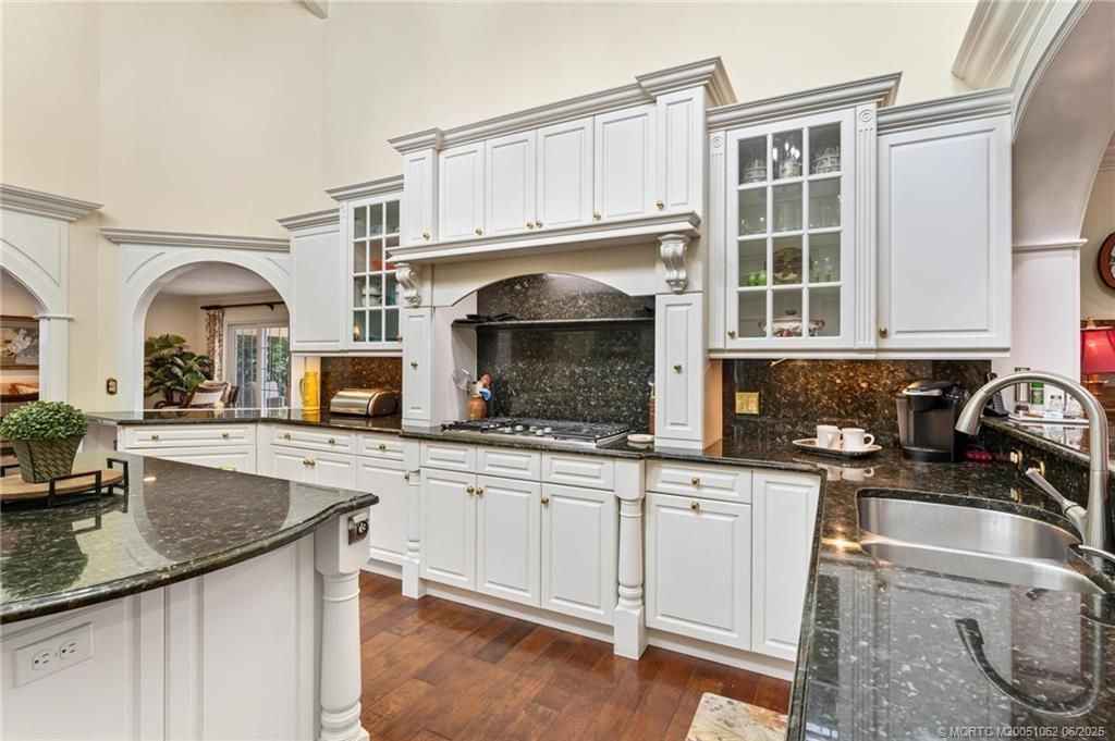 3192 SE Fairway West, Stuart, FL 34997 Photo