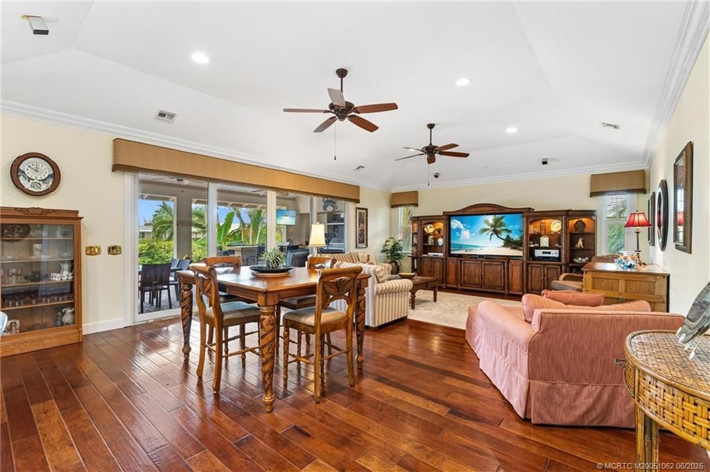 3192 SE Fairway West, Stuart, FL 34997 Photo