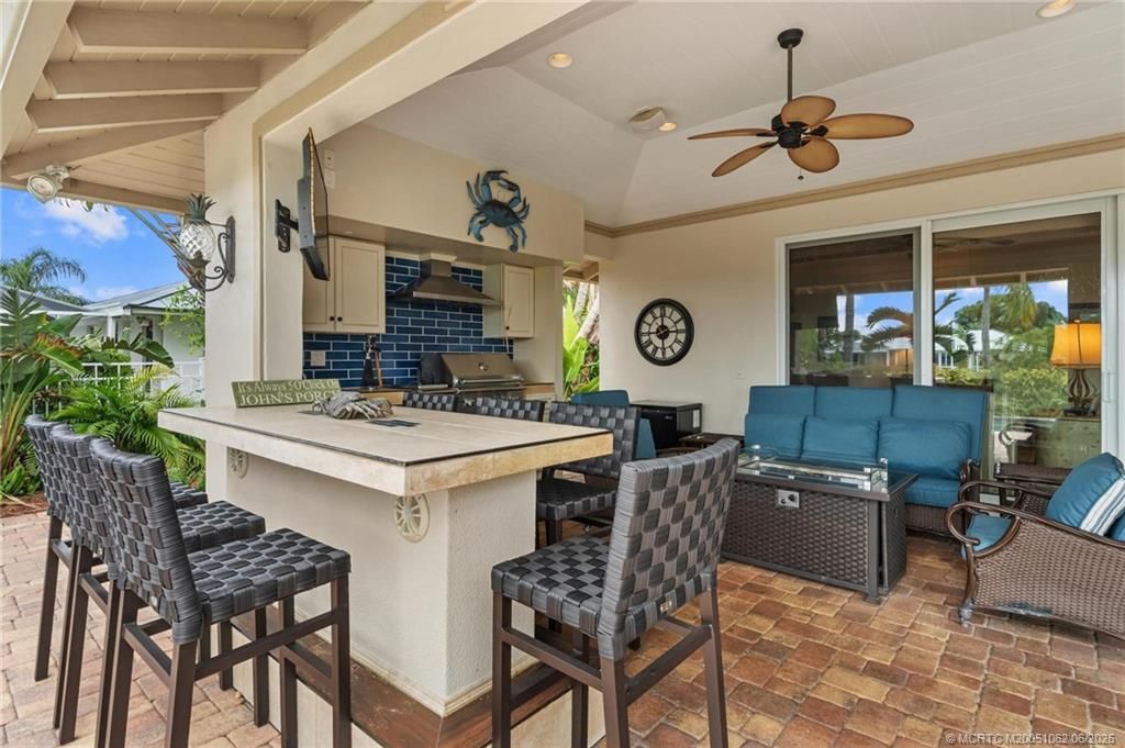 3192 SE Fairway West, Stuart, FL 34997 Photo