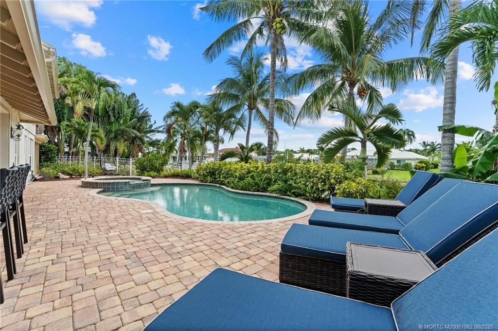 3192 SE Fairway West, Stuart, FL 34997 Photo