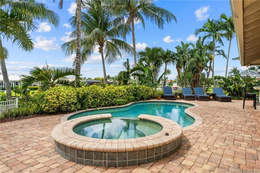 3192 SE Fairway West, Stuart, FL 34997 Photo