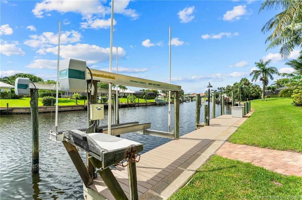 3192 SE Fairway West, Stuart, FL 34997 Photo