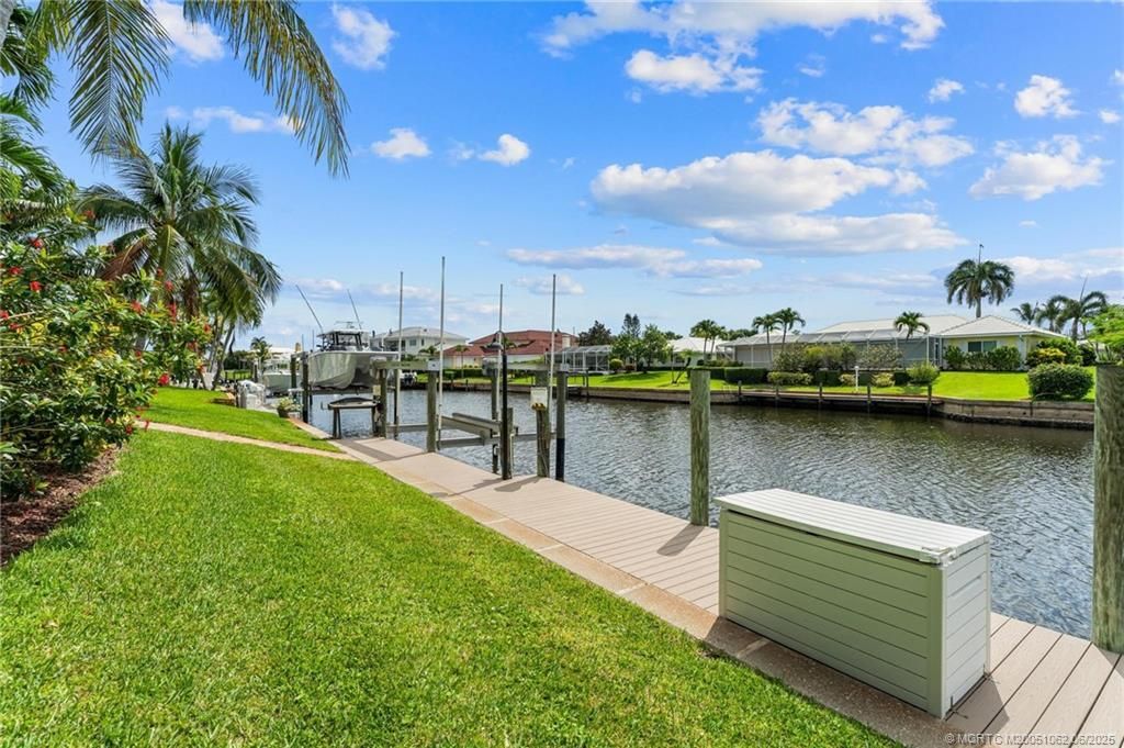 3192 SE Fairway West, Stuart, FL 34997 Photo