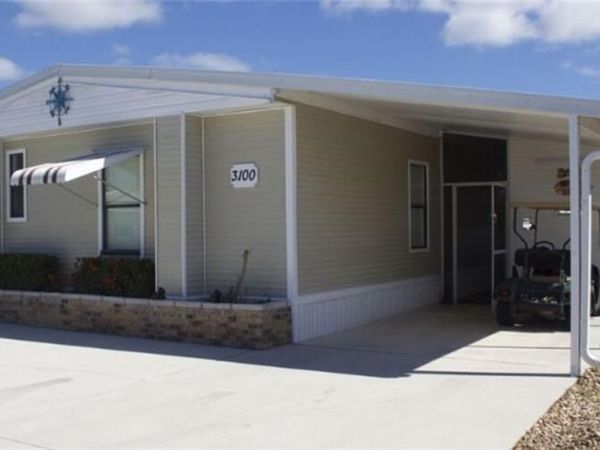 3100 BOWSPRIT LN, ST. JAMES CITY, FL 33956