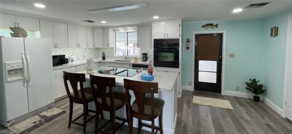 3100 Bowsprit Ln, Saint James City, FL 33956 Photo