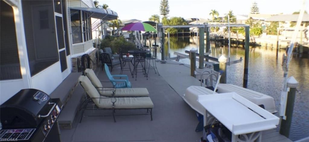 3100 Bowsprit Ln, Saint James City, FL 33956 Photo