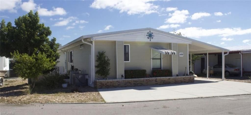 3100 Bowsprit Ln, Saint James City, FL 33956 Photo