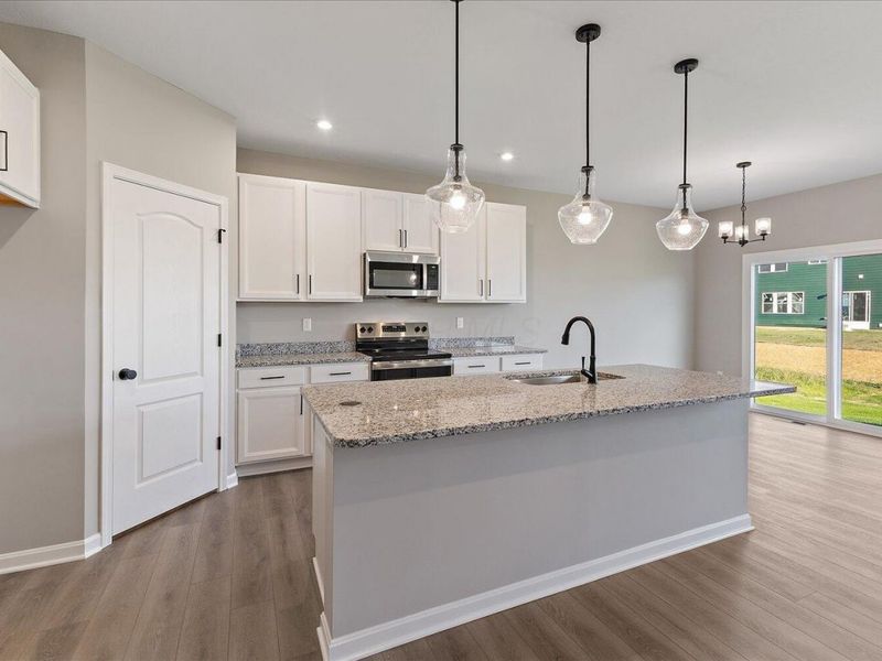 435 Snowdrop Drive, Yellow Springs, OH 45387 Photo 2