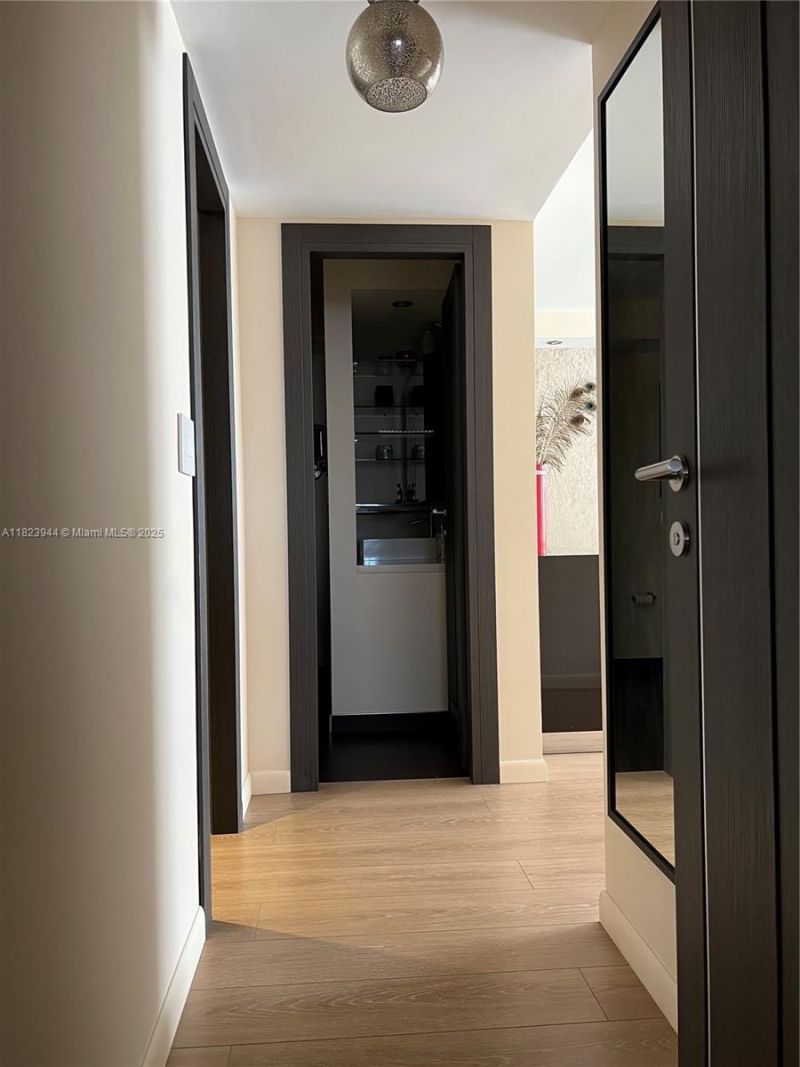 251 174th St, Unit 1505, Sunny Isles Beach, FL 33160 Photo