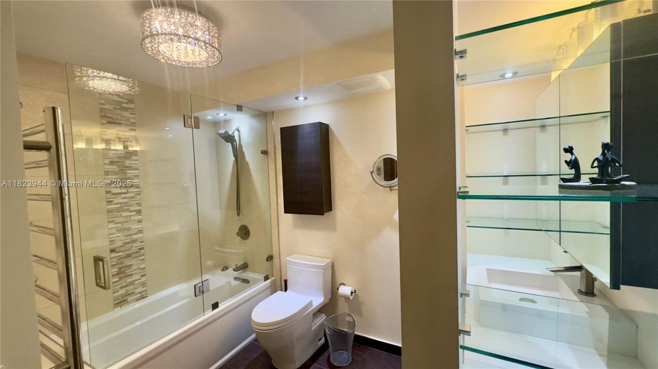 251 174th St, Unit 1505, Sunny Isles Beach, FL 33160 Photo