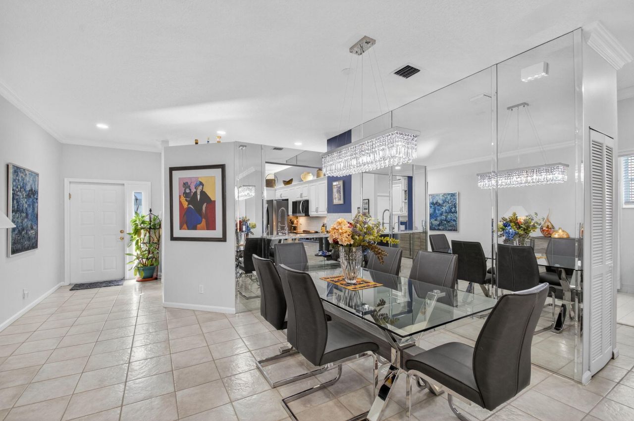 10853 Royal Caribbean Circle, Boynton Beach, FL 33437 Photo