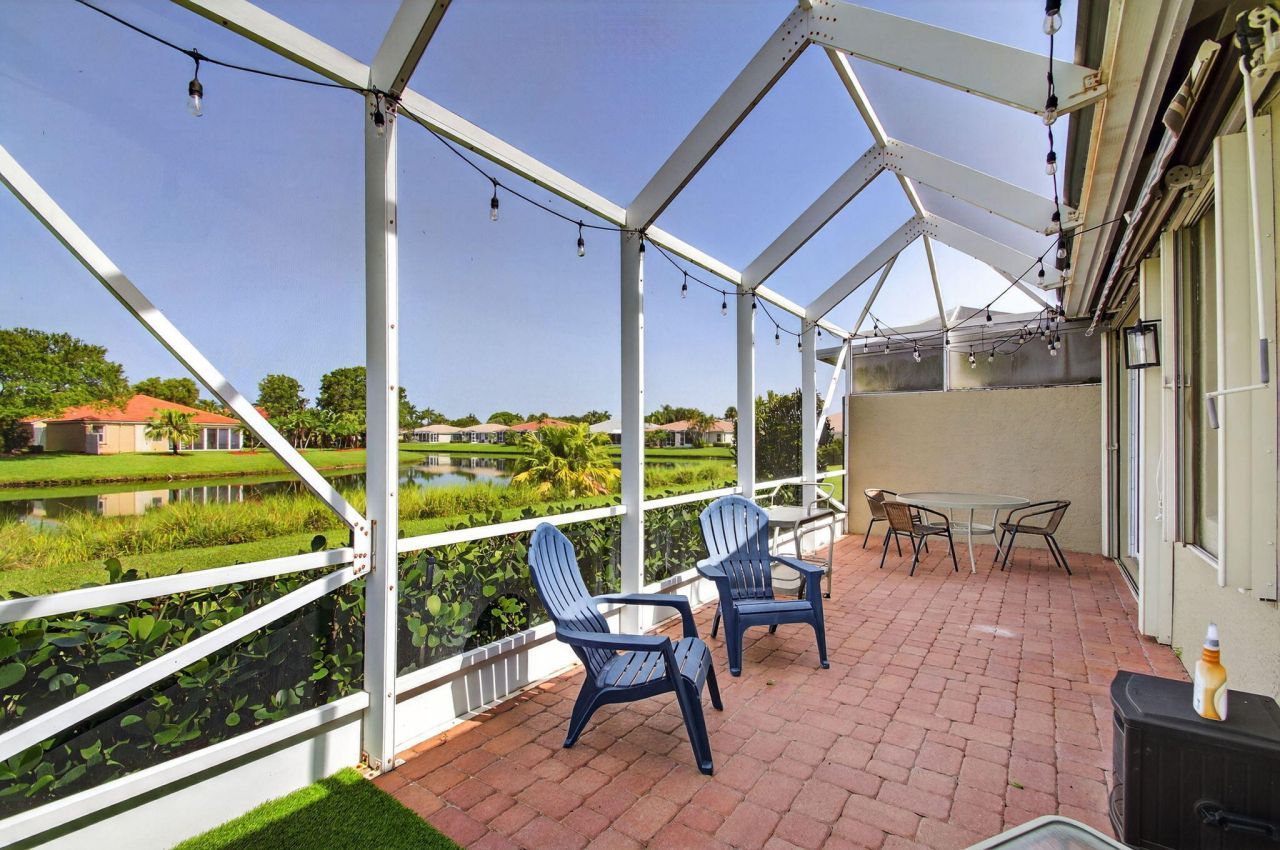 10853 Royal Caribbean Circle, Boynton Beach, FL 33437 Photo