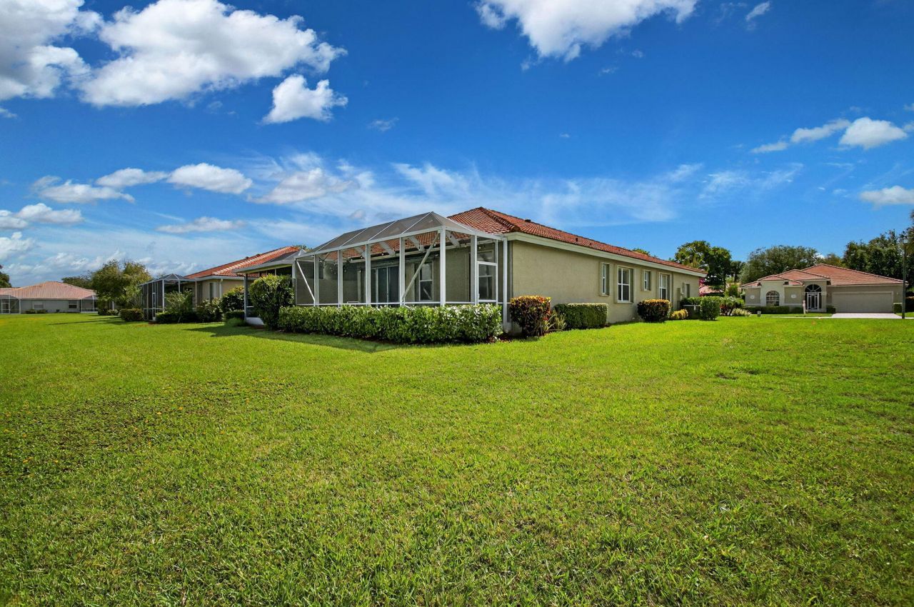 10853 Royal Caribbean Circle, Boynton Beach, FL 33437 Photo