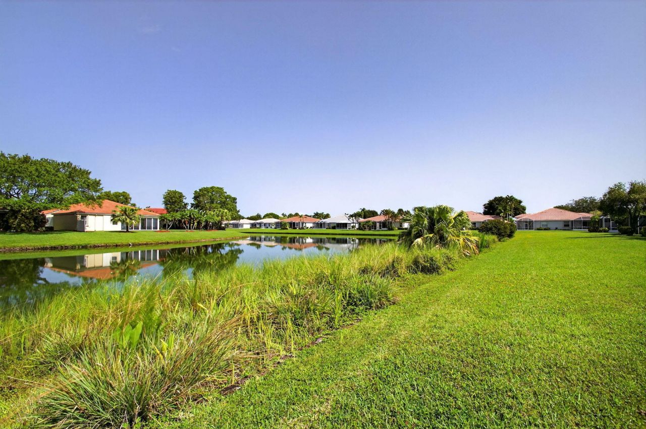 10853 Royal Caribbean Circle, Boynton Beach, FL 33437 Photo