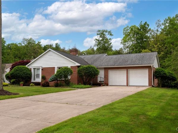 16 Silver Birch Court, New Hartford, NY 13413