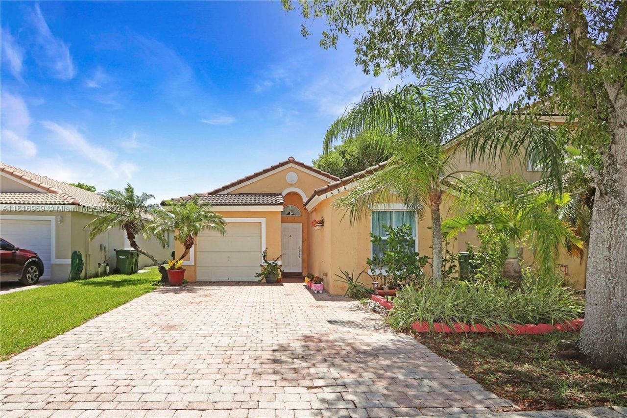 1585 SE 20th Rd, Homestead, FL 33035 Photo