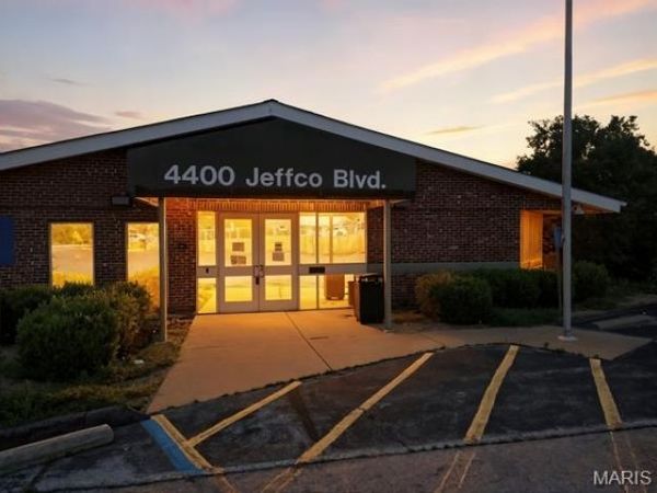 4400 Jeffco Boulevard, Arnold, MO 63010